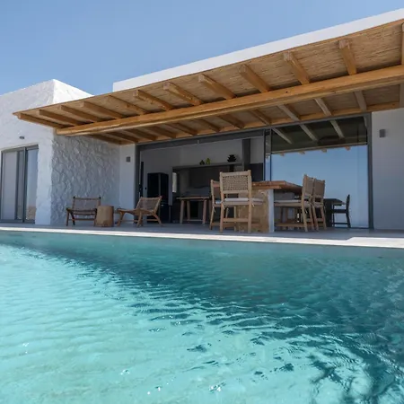 Olivia With Private Swimming Pool Naxos City